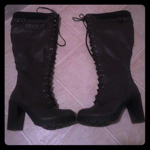 BLACK KNEE HIGH HIGH HEEL COMBAT BOOT